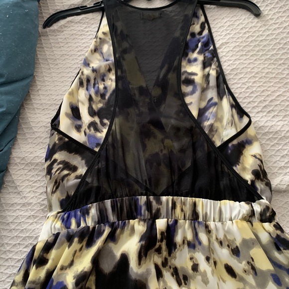 Romper - Picture 2 of 7